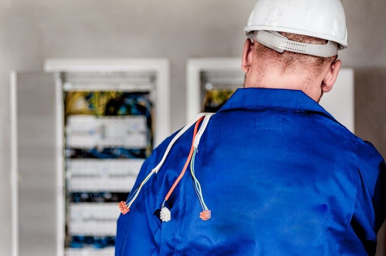 What Makes A Great Electrical Contractor? Key Elements To Look For ...